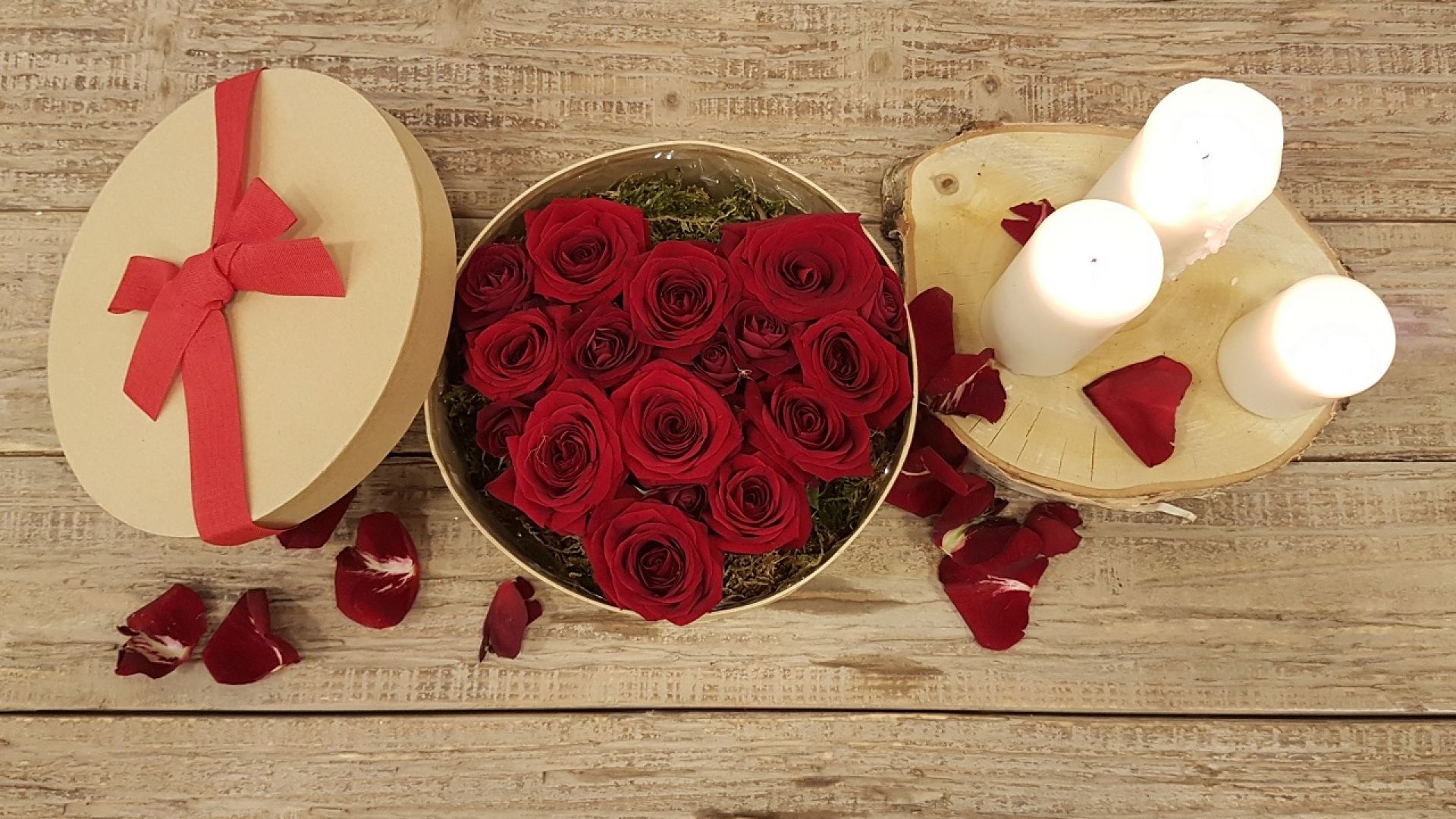 Amborella, tu floristería en Madrid, te recomienda rosas rojas para San Valentín - ▷Floristería Madrid-Flores a domicilio Madrid▷Floristería Amborella